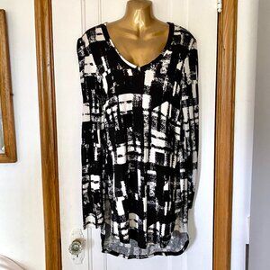 Joshua David Black & White Tunic | Abstract Dress
